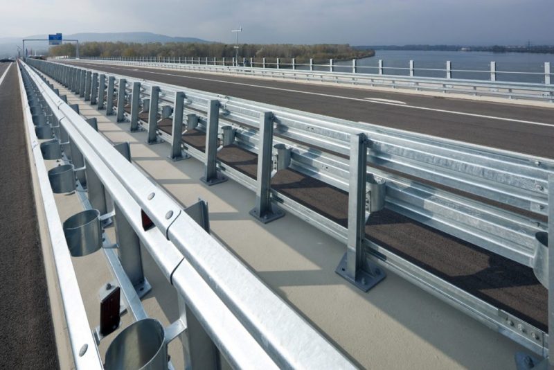 Harga Guardrail Murah Permeter Ready Stock Galvanis ...